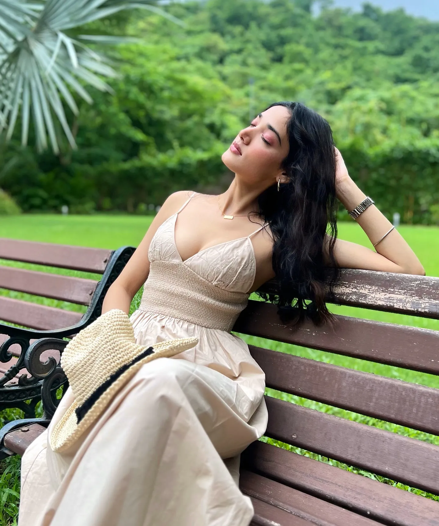 Medha Shankr - medha-shankr-hot-29.webp